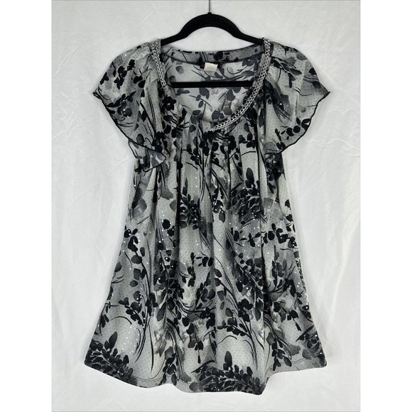 Cocomo Tops - Cocomo Sleeveless Top Blouse Women Size L Gray Black Floral Chain Necklace
